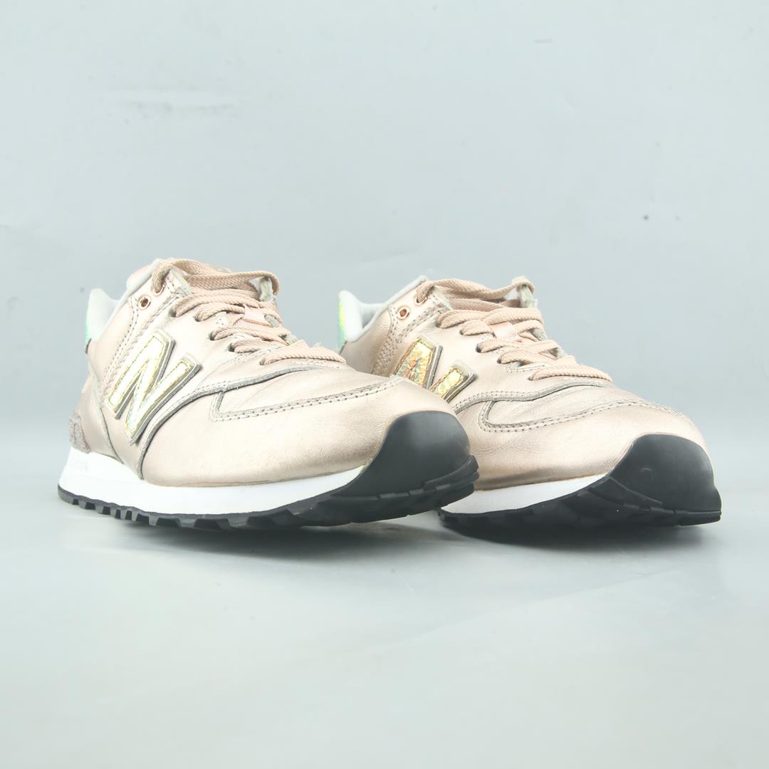 NEW BALANCE 574