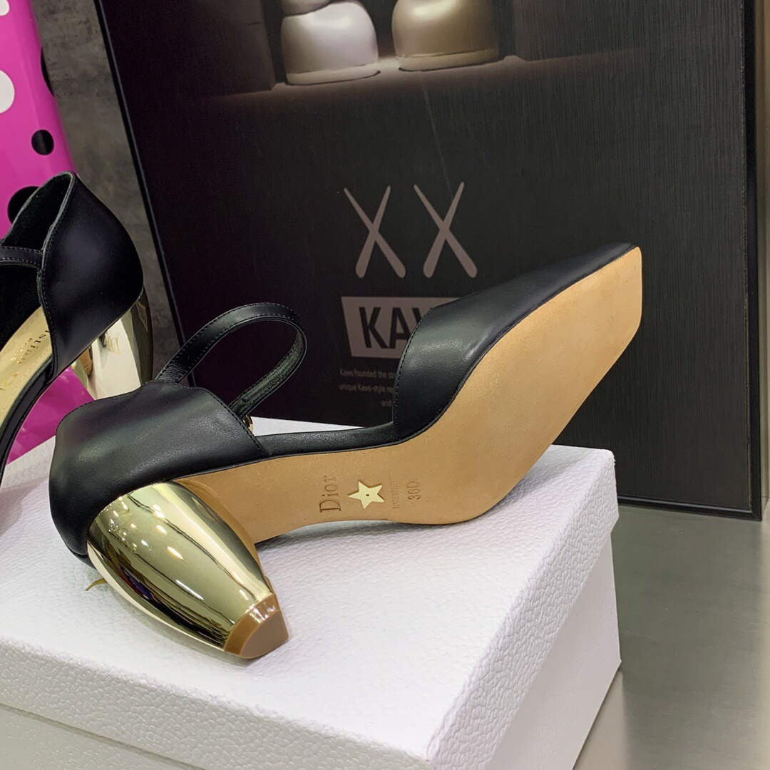 Dior Women’s Shoes Rhodes Heeled Shaped and hollow Shoes