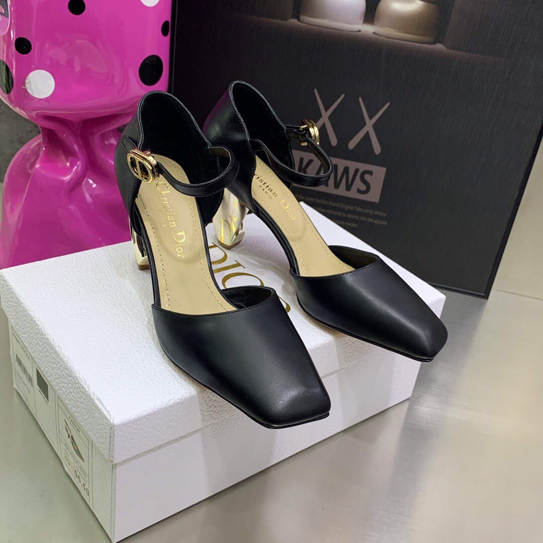 Dior Women’s Shoes Rhodes Heeled Shaped and hollow Shoes