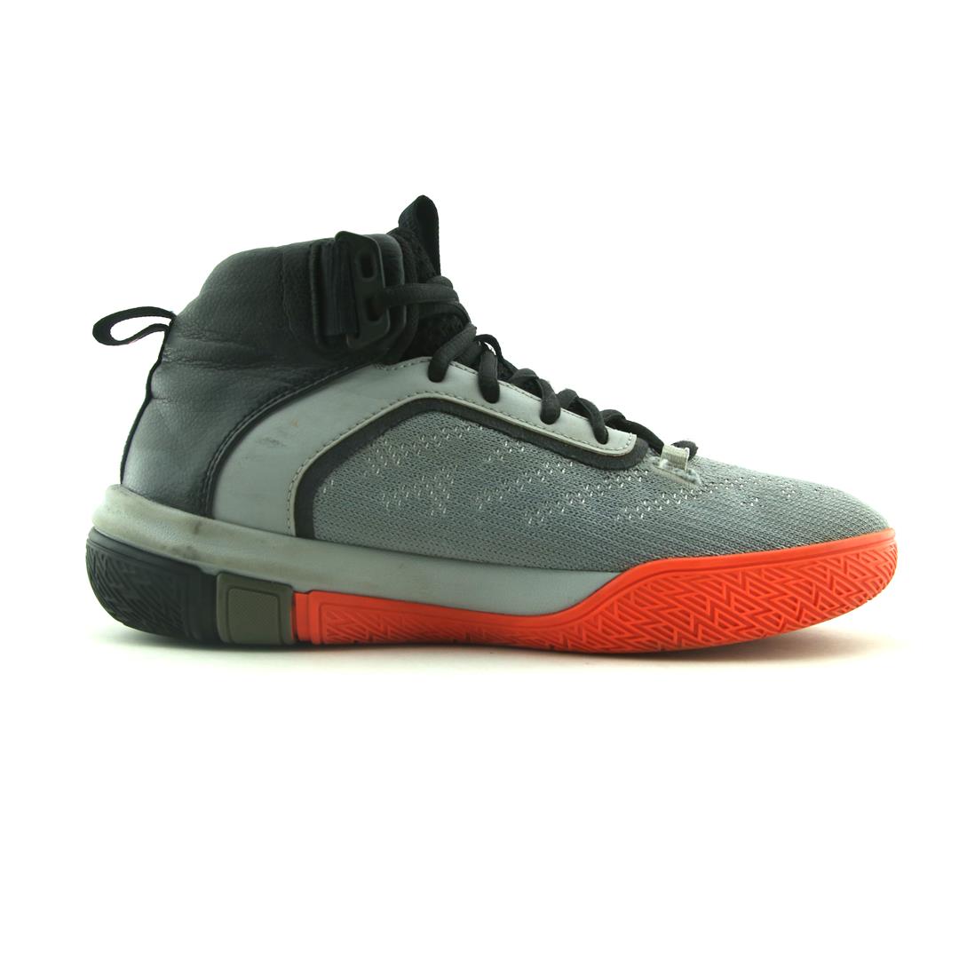 PUMA  LEGACY DISRUPT K