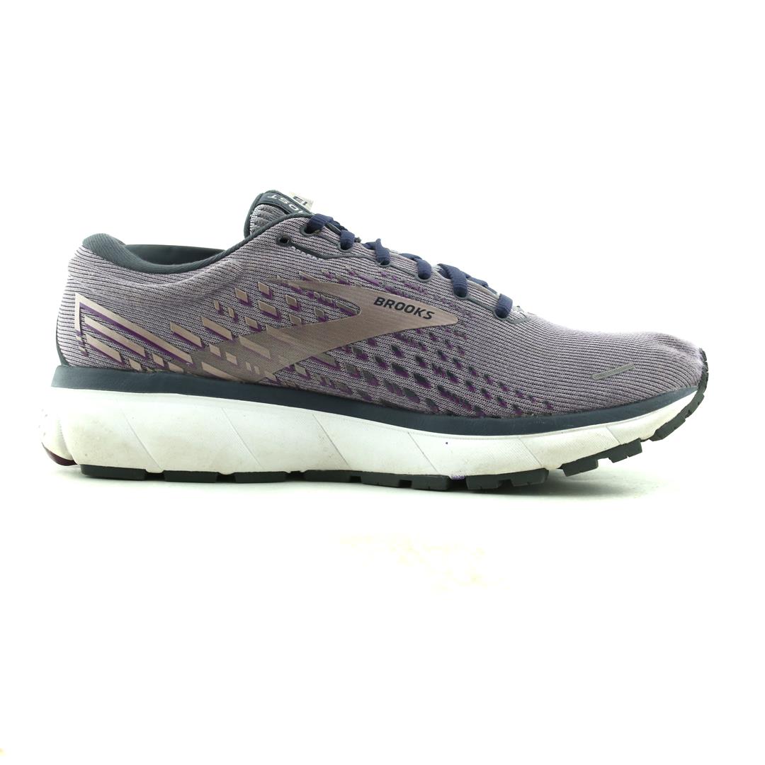 BROOKS GHOST 13