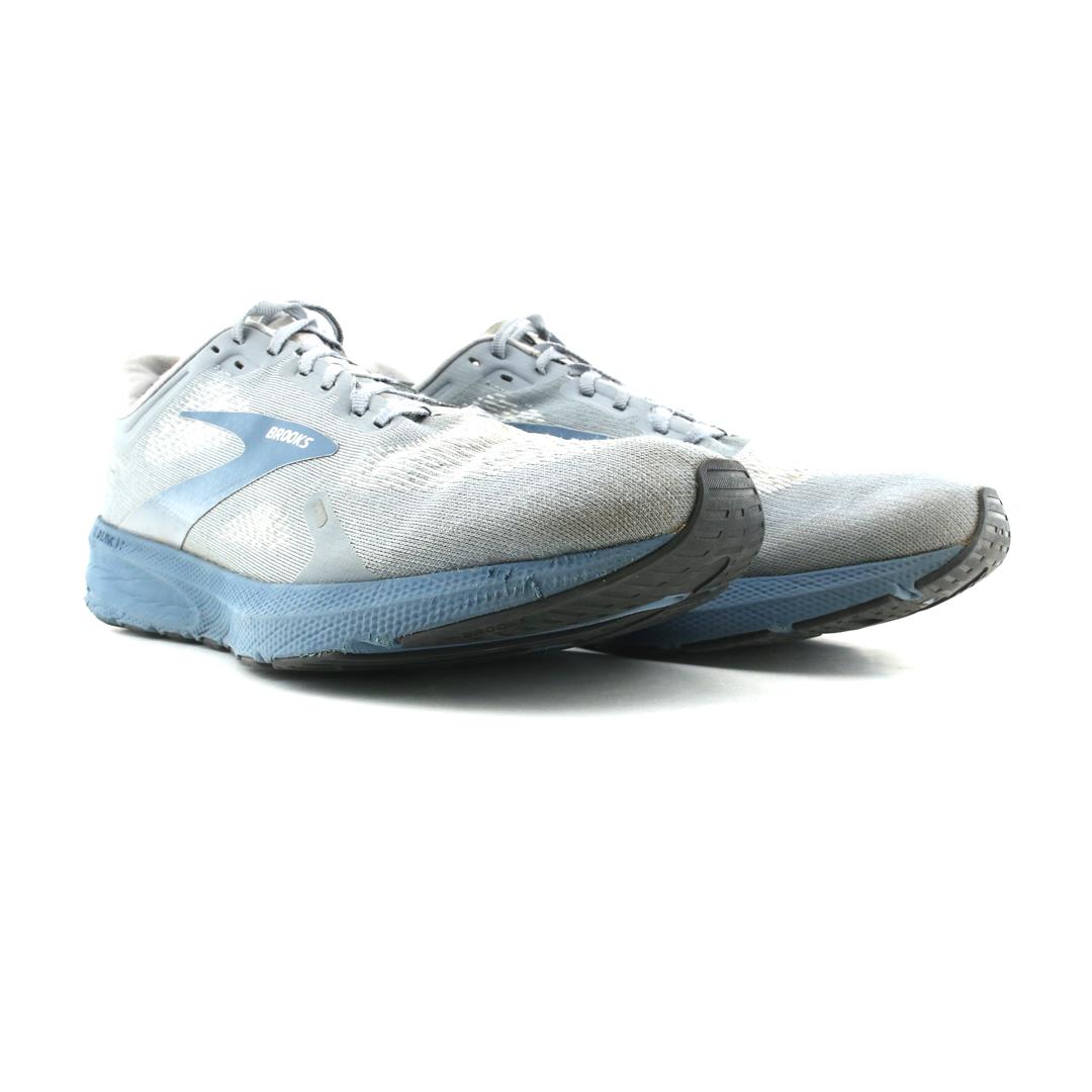 BROOKS LAUNCH 9