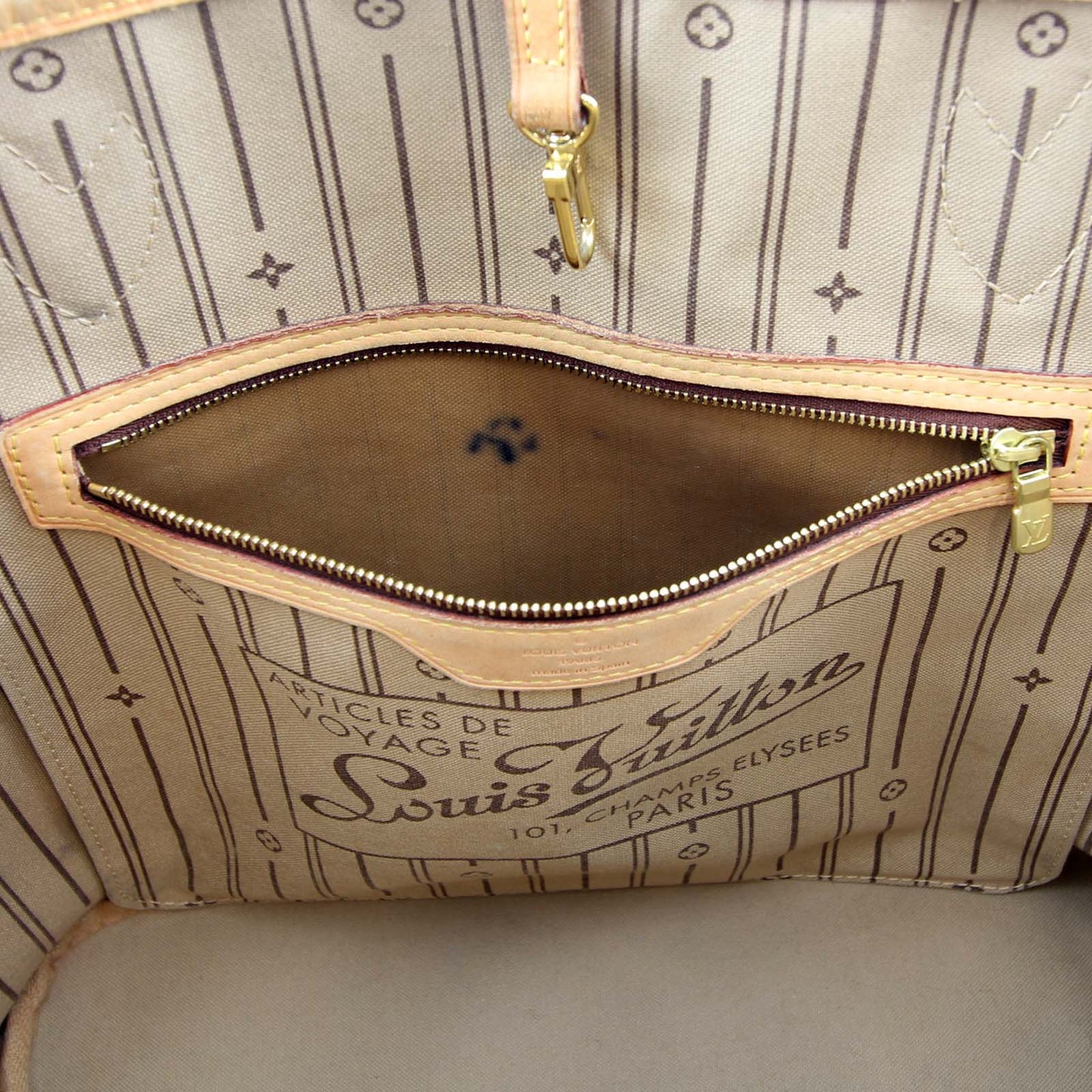 Louis Vuitton Neverfull MM Monogram