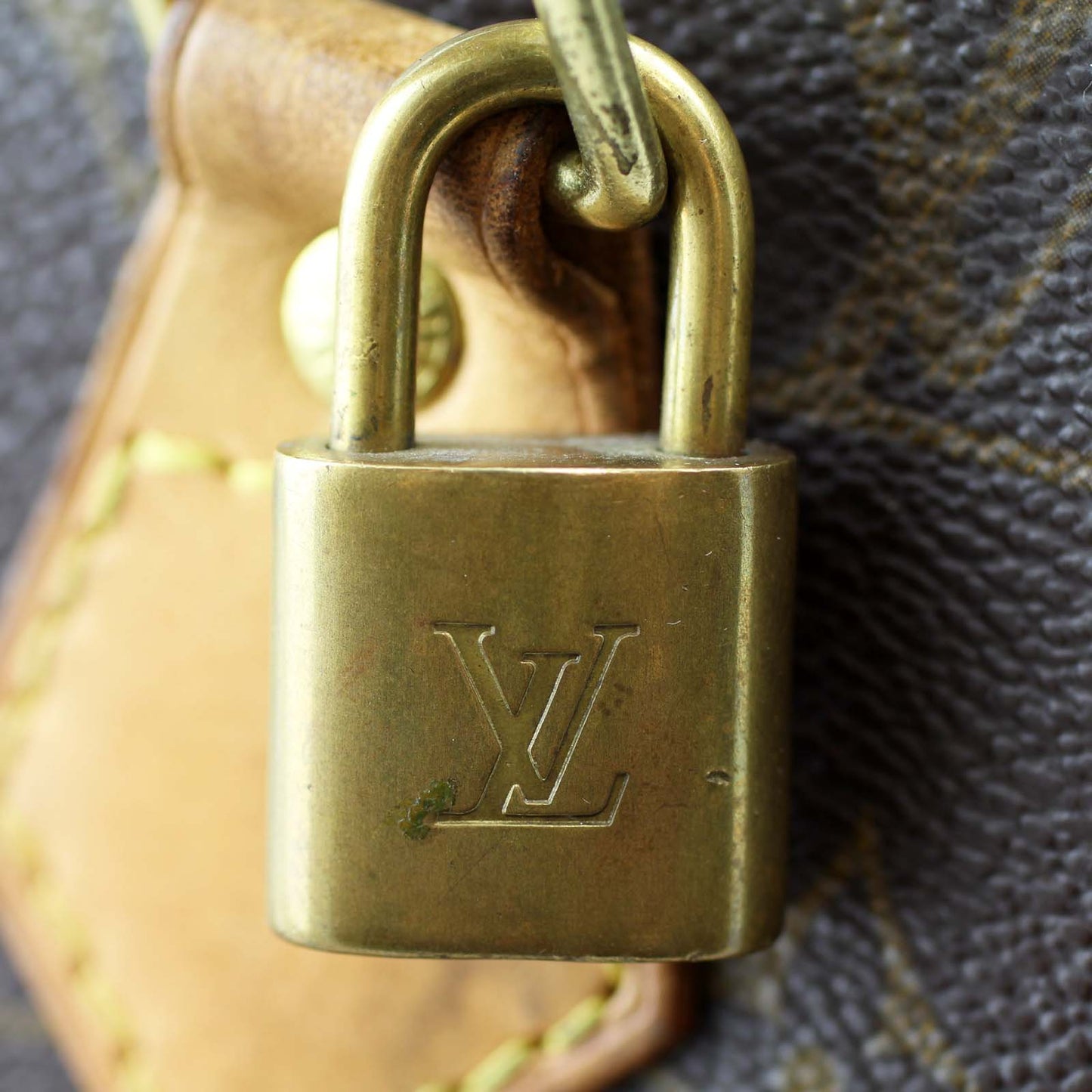 Louis Vuitton Alma PM Monogram | LV Padlock