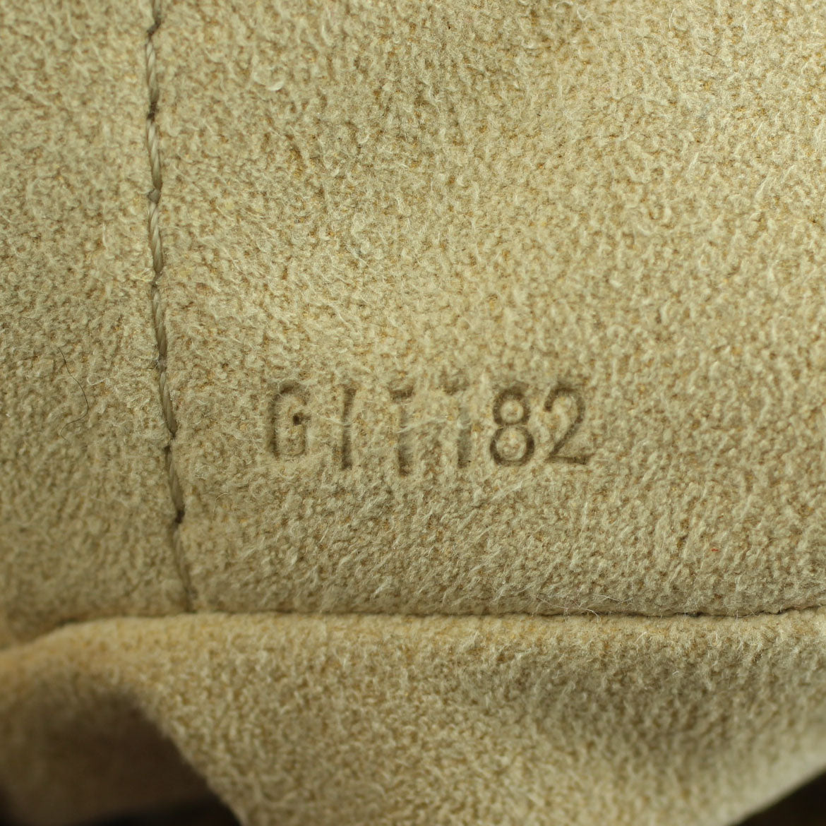 Louis Vuitton Artsy MM Monogram | Gold HW