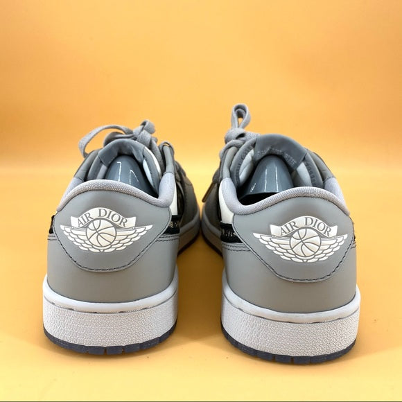 DIOR× Nike Jordan 1 Retro Low Dior sneaker NWT