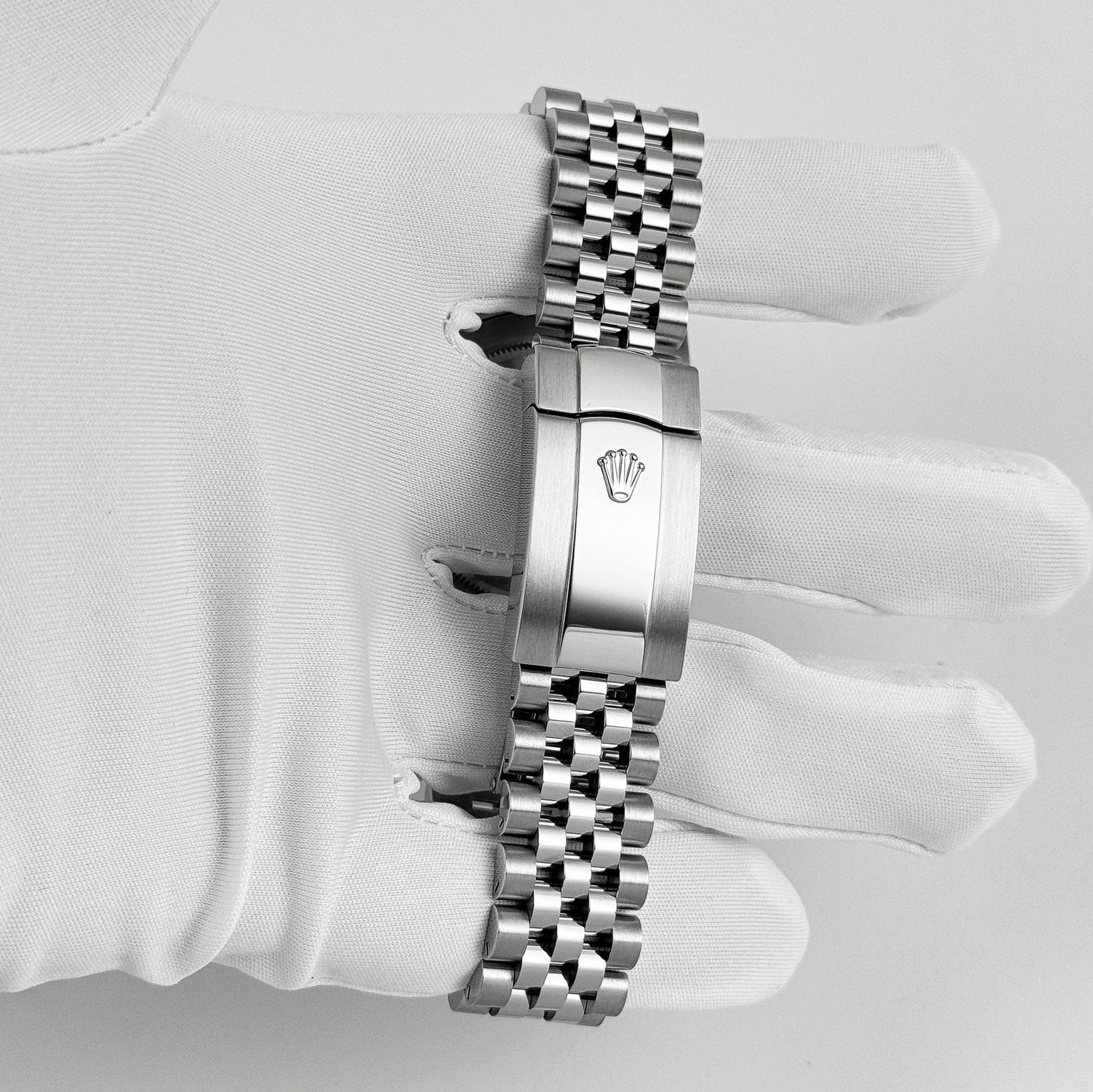 Rolex Datejust 41 126300 Stainless Steel Green Dial Jubilee (2023)