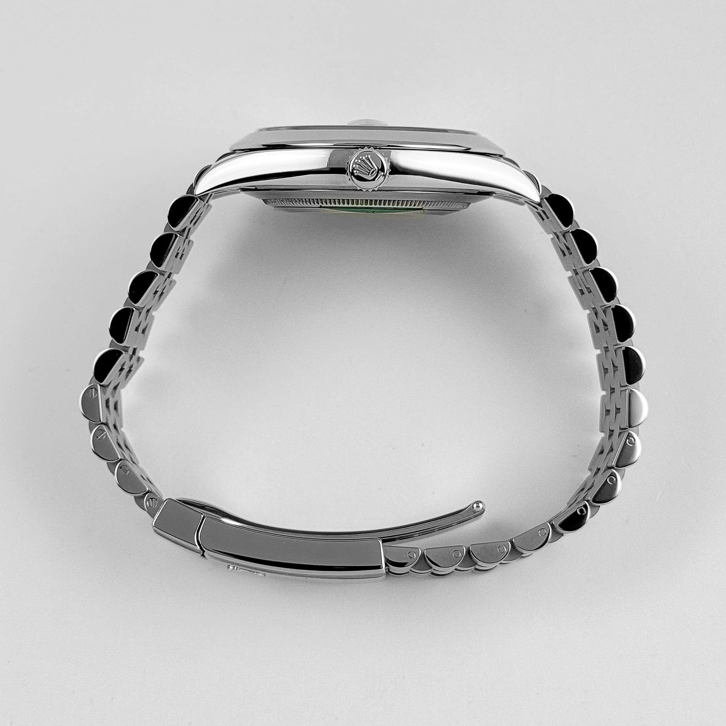 Rolex Datejust 41 126300 Stainless Steel Green Dial Jubilee (2023)