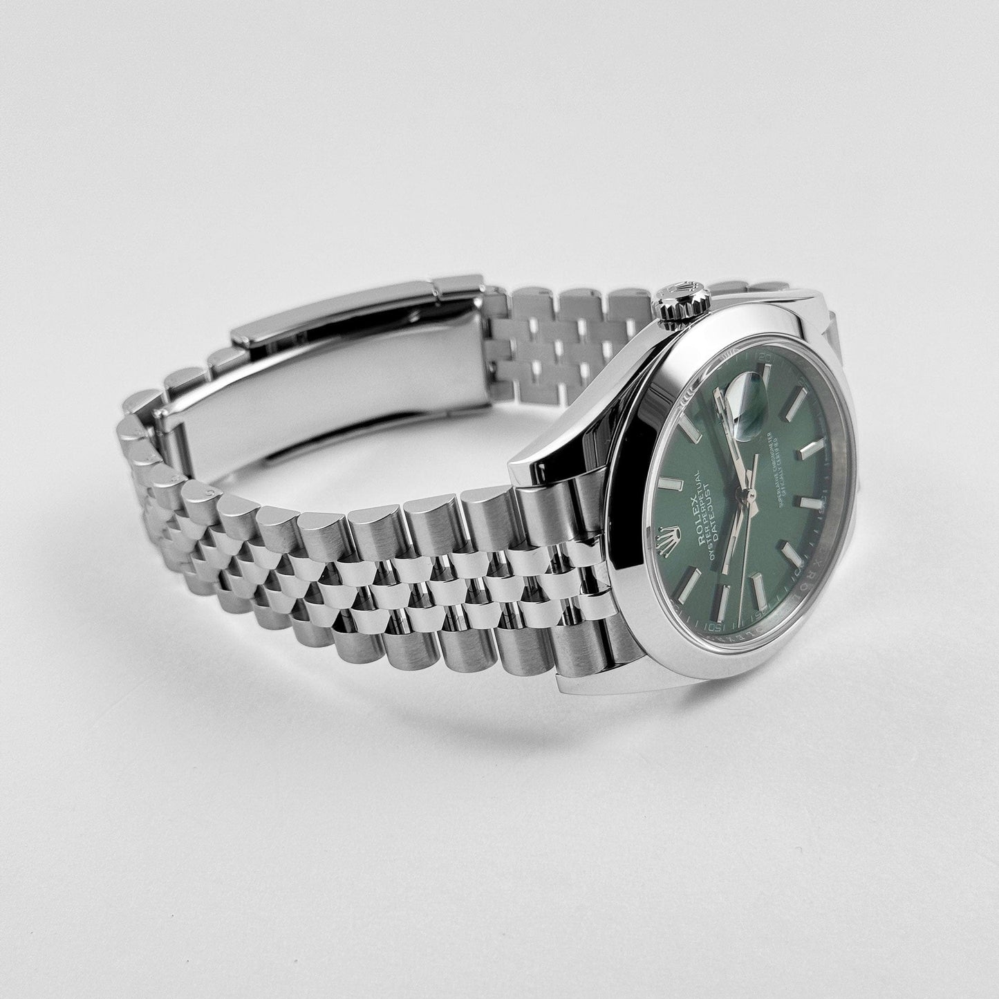 Rolex Datejust 41 126300 Stainless Steel Green Dial Jubilee (2023)