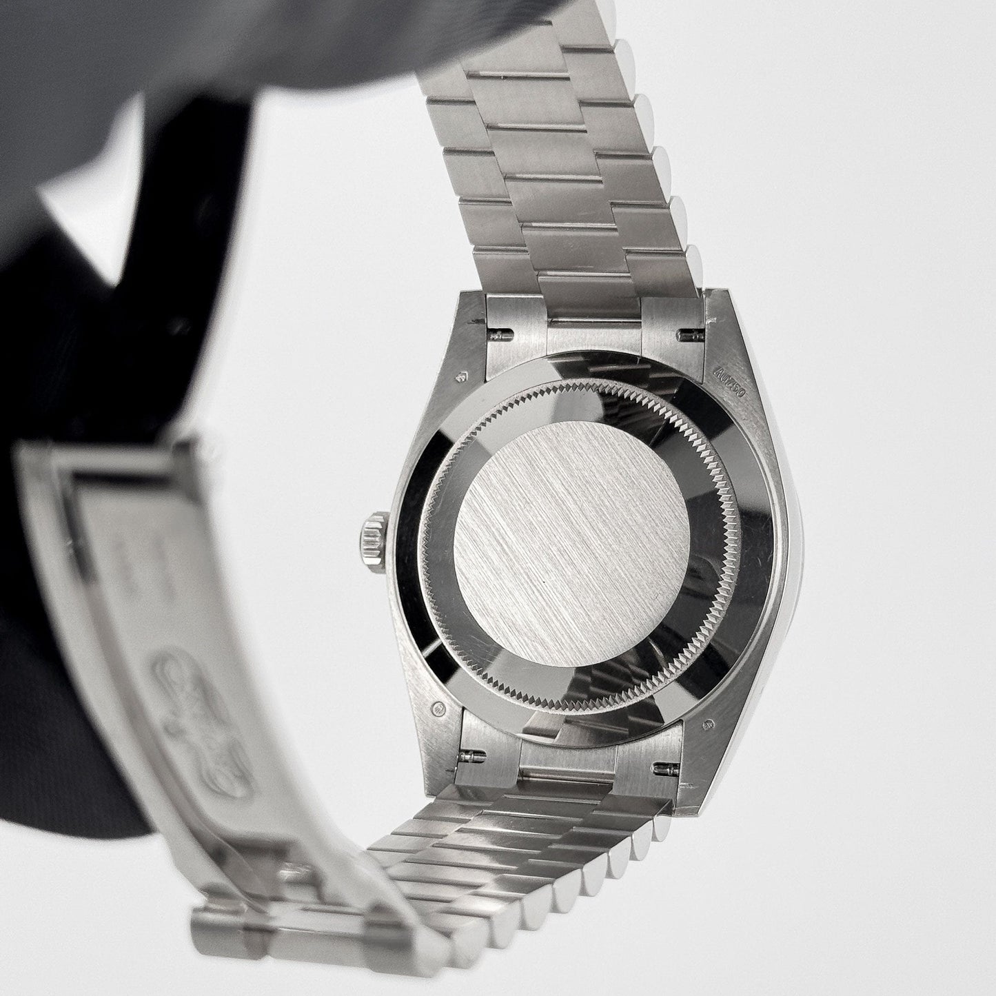 Rolex Day-Date 40 228239 White Gold Olive Dial (2022)