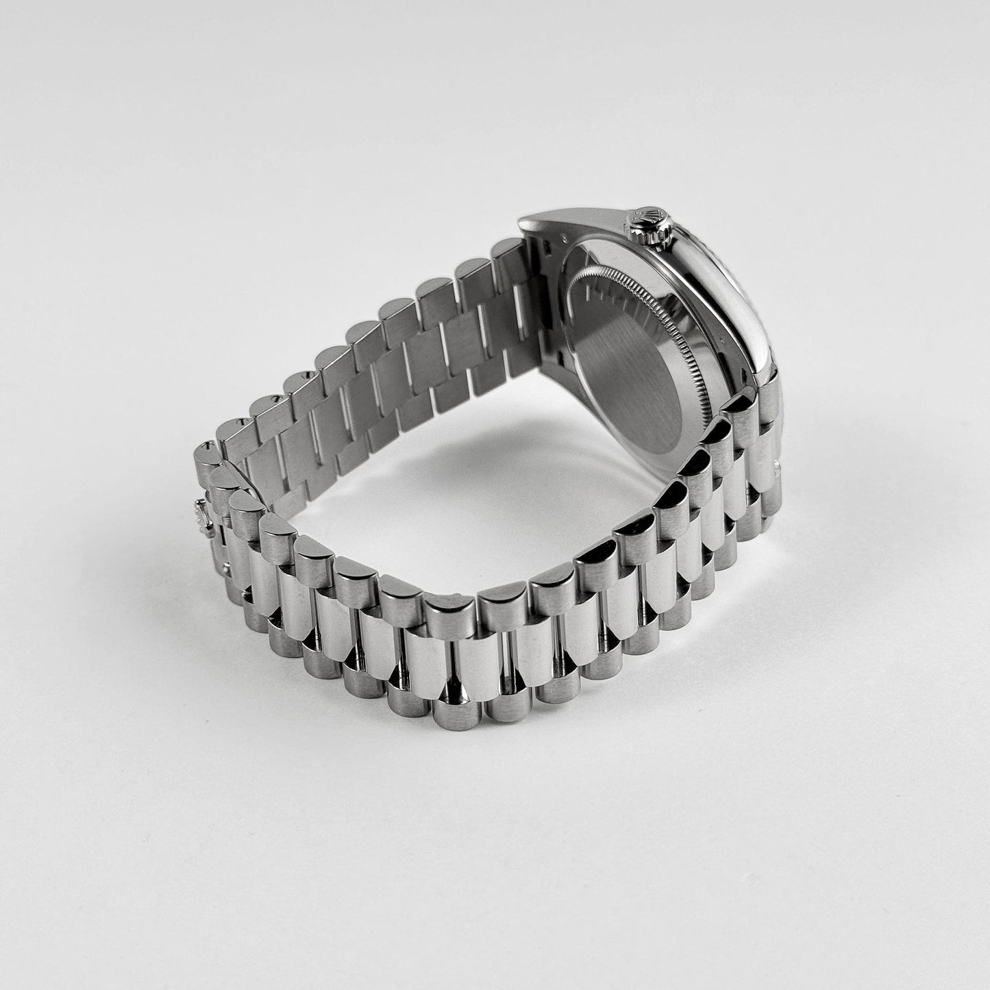 Rolex-Day Date 40 228239 White Gold Silver Stripe Motif Dial (2018)