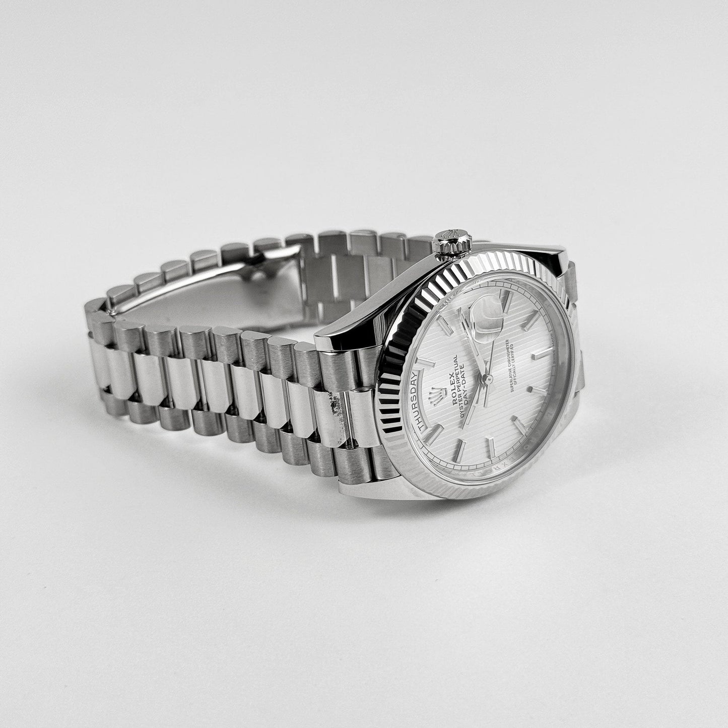 Rolex-Day Date 40 228239 White Gold Silver Stripe Motif Dial (2018)