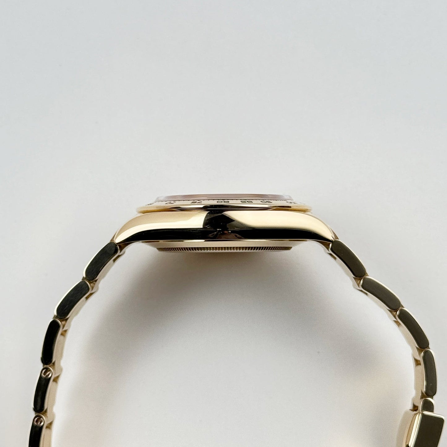 Rolex Daytona 116508 Yellow Gold Champagne Dial (2022)