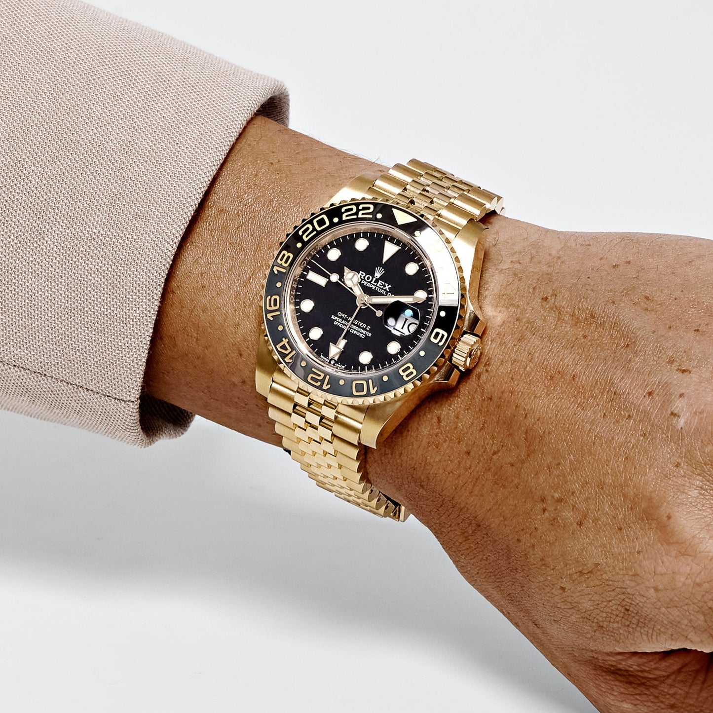 Rolex GMT-Master II 126718GRNR Yellow Gold Black Dial Jubilee (2024)