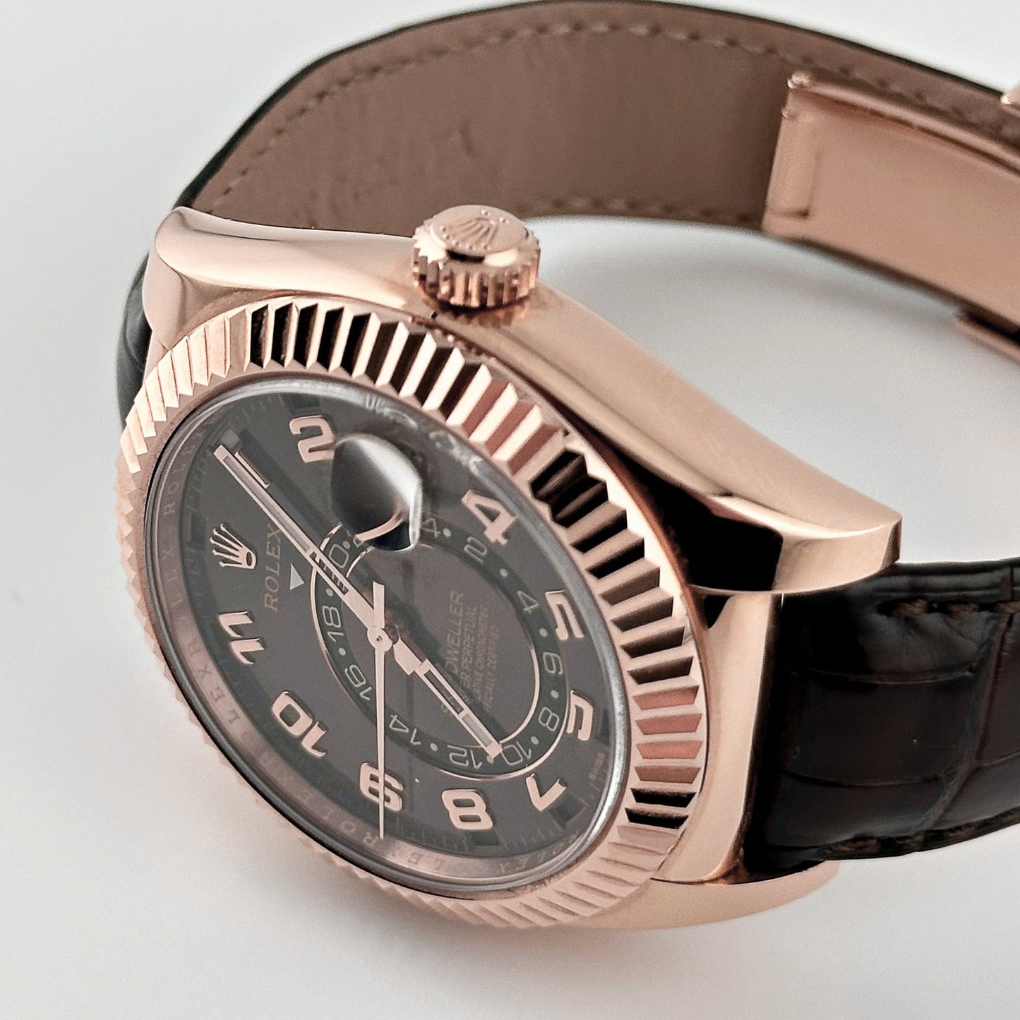 Rolex Sky-Dweller 326135 Rose Gold Chocolate Dial